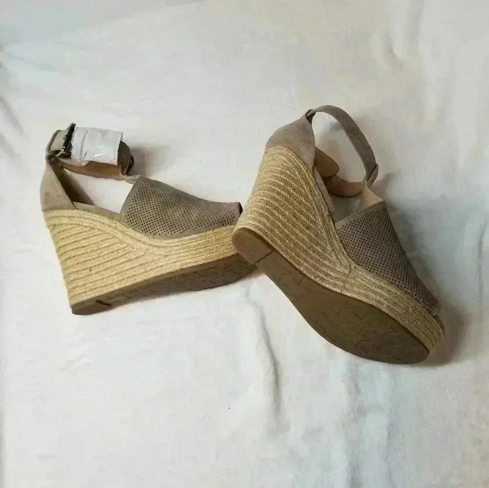 Marc Fisher perforated spandrille open toe